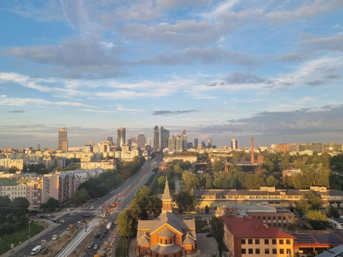 Apartament Kasprzaka 29 Wola Tower Warszawa